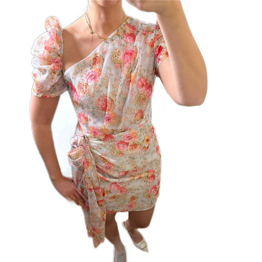 Floral Dress with Draped Material 🌸🌼🌸